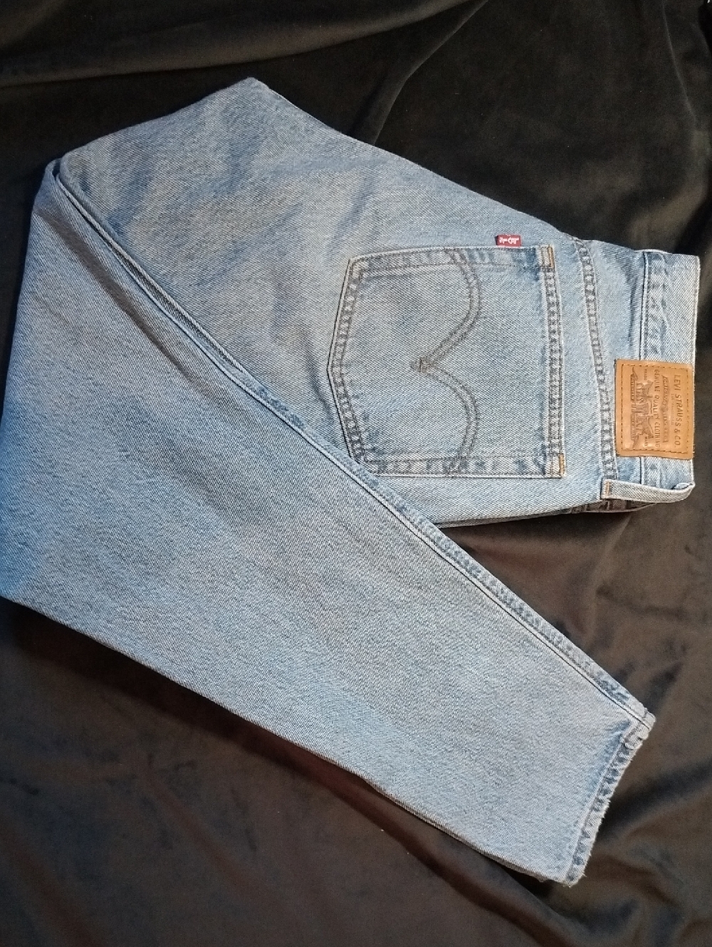 Big E Levi's 100% Cotton Light Wash Ripped Straight Wedgie Icon Fit Jeans - 27